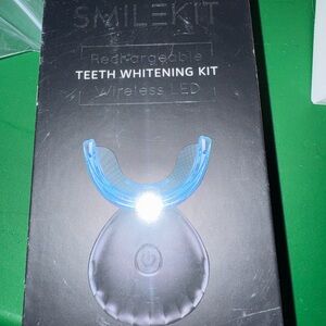 Rechargeable Teeth Whitening Kit - Black and Blue